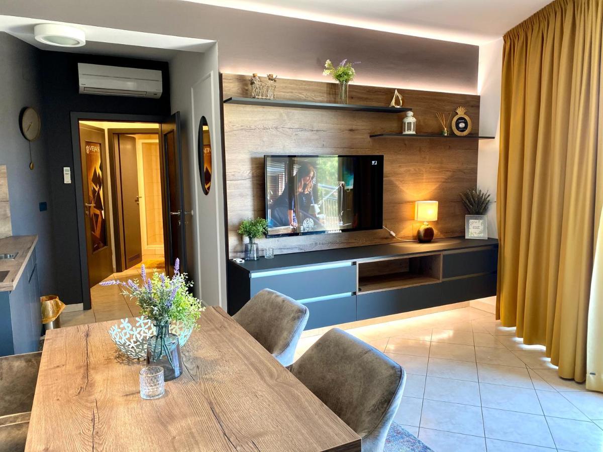 Bed And Breakfast Veja'S คิร์ก ภายนอก รูปภาพ