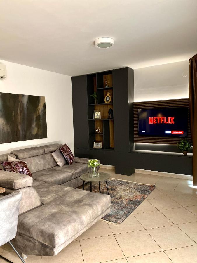 Bed And Breakfast Veja'S คิร์ก ภายนอก รูปภาพ